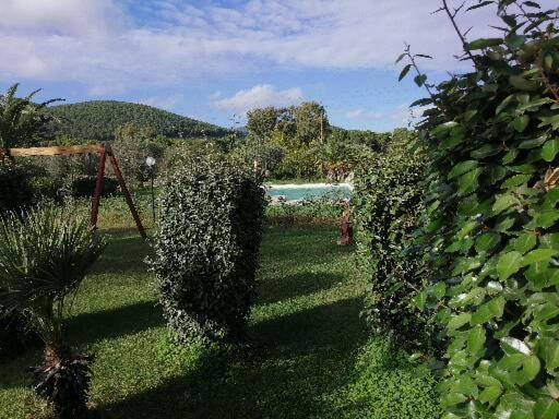 Agriturismo Isidoro Fertilia Exteriör bild